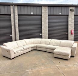 Natuzzi Reclining Sectional. Free Delivery.
