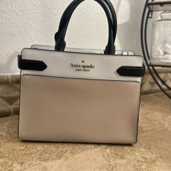 Kate Spade Medium Size Leather Purse