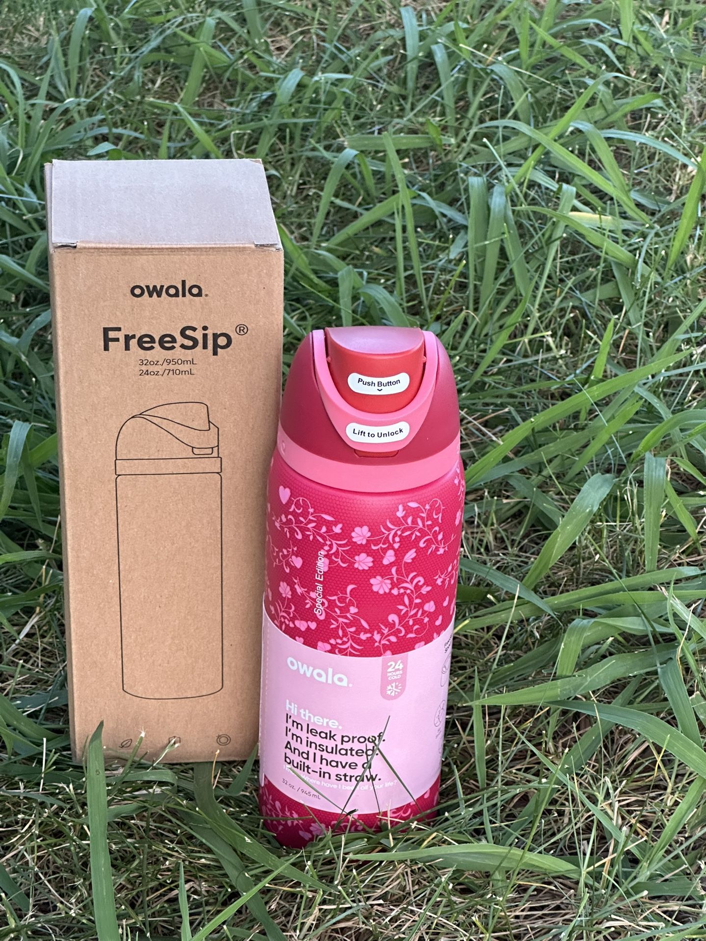 Owala Love Letter Special Edition 32oz Free Sip Valentines