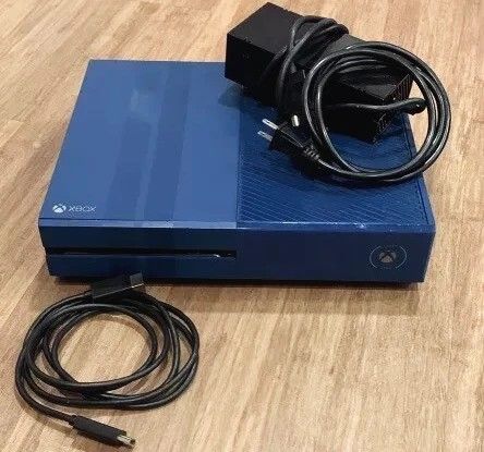 FORZA EDITION 1TB Xbox ONE CONSOLE! RARE! WORKS PERFECT!