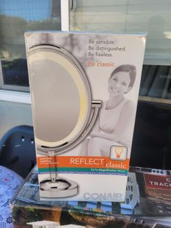 Conair Reflect Classic 7x/1x Lighted Magnification Mirror