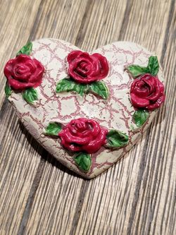 Heart shaped pin with pink roses Beautiful pink crackling Dainty Ornate Classy Accessory Add onto your simple wardrobe for a pretty pop