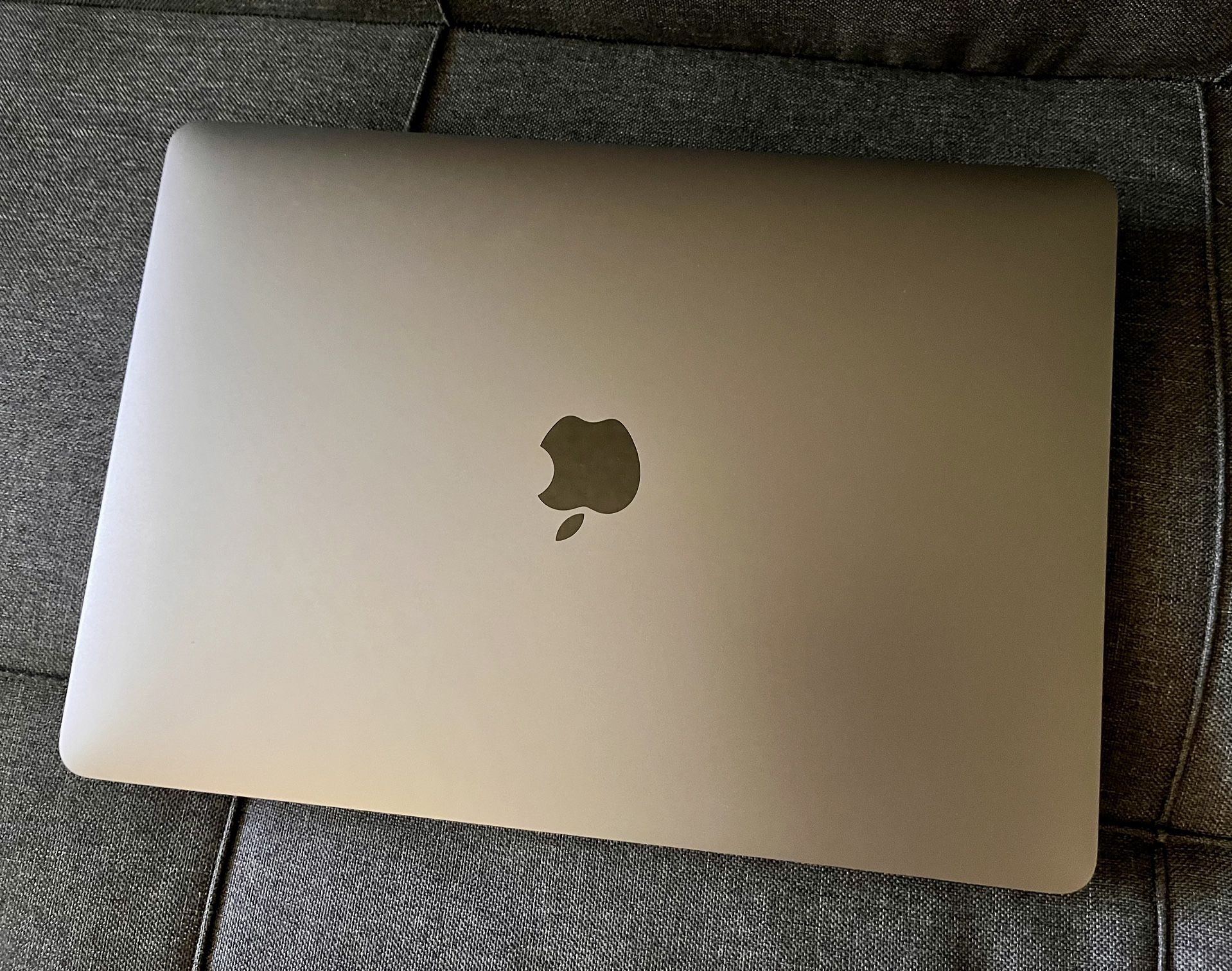 2022 MacBook Pro with M2 Chip (13 Inch)