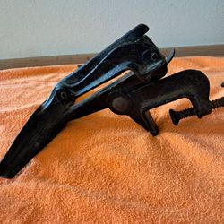 Antique Saw Sharpening Vise