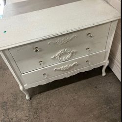 3 Drawers Chest In White