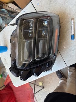 Kia telluride Left Headlight