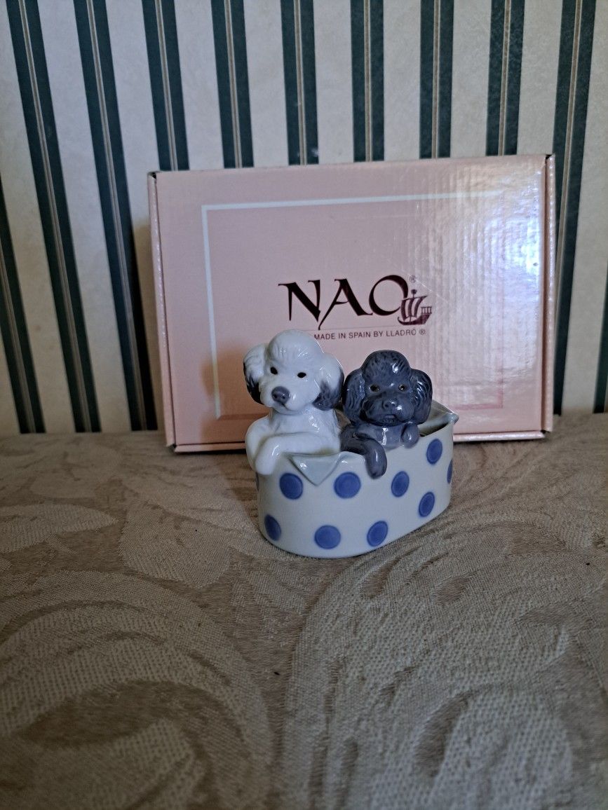 Lladro Nao Poodle Puppies In A Basket