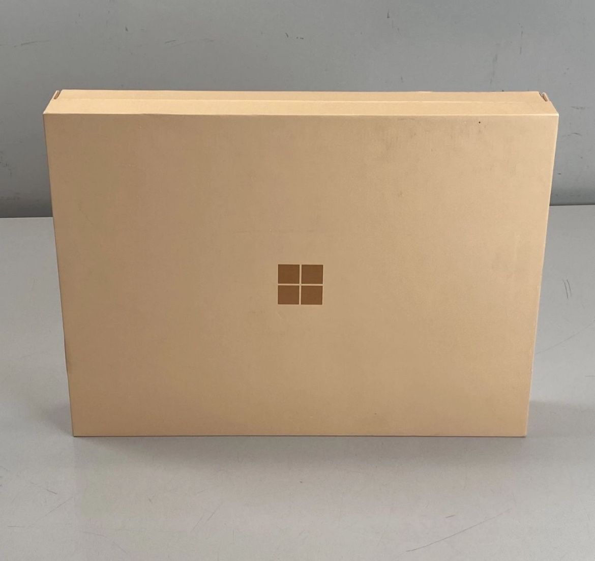 Microsoft surface pro 5G copilot + Pc 13” Oled snapdragon X elite 12 core 16gb 512gb 11th edition