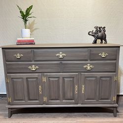 Solid Cherrywood Buffet