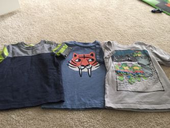 2T shirts
