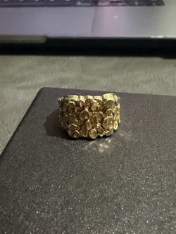 10k Nugget ring