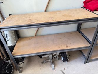 Costco adjustable table/