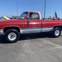 1984 Chevy K20 3/4 Ton 4sp 4x4
