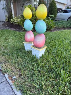 Egg decorations for Easter