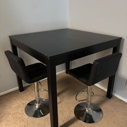 Table And Bar Chairs Set