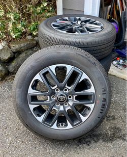 Almost New 265/60 R20 Yokohama Geolander X-CV