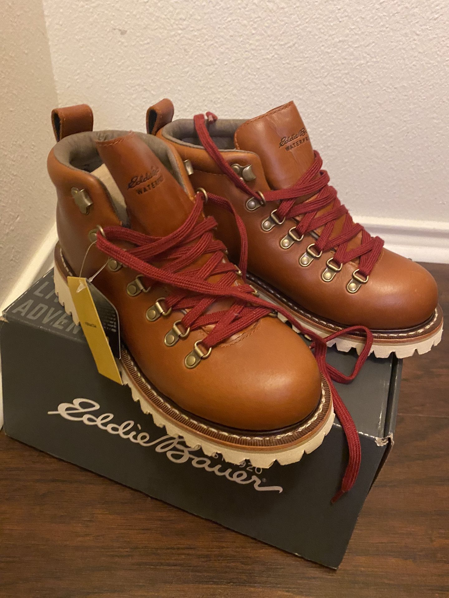Eddie bauer cheap women's hiking boots