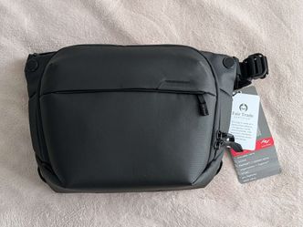 NEW Peak Design Everyday Sling v2 6L black