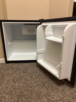 Sunbeam Mini Fridge