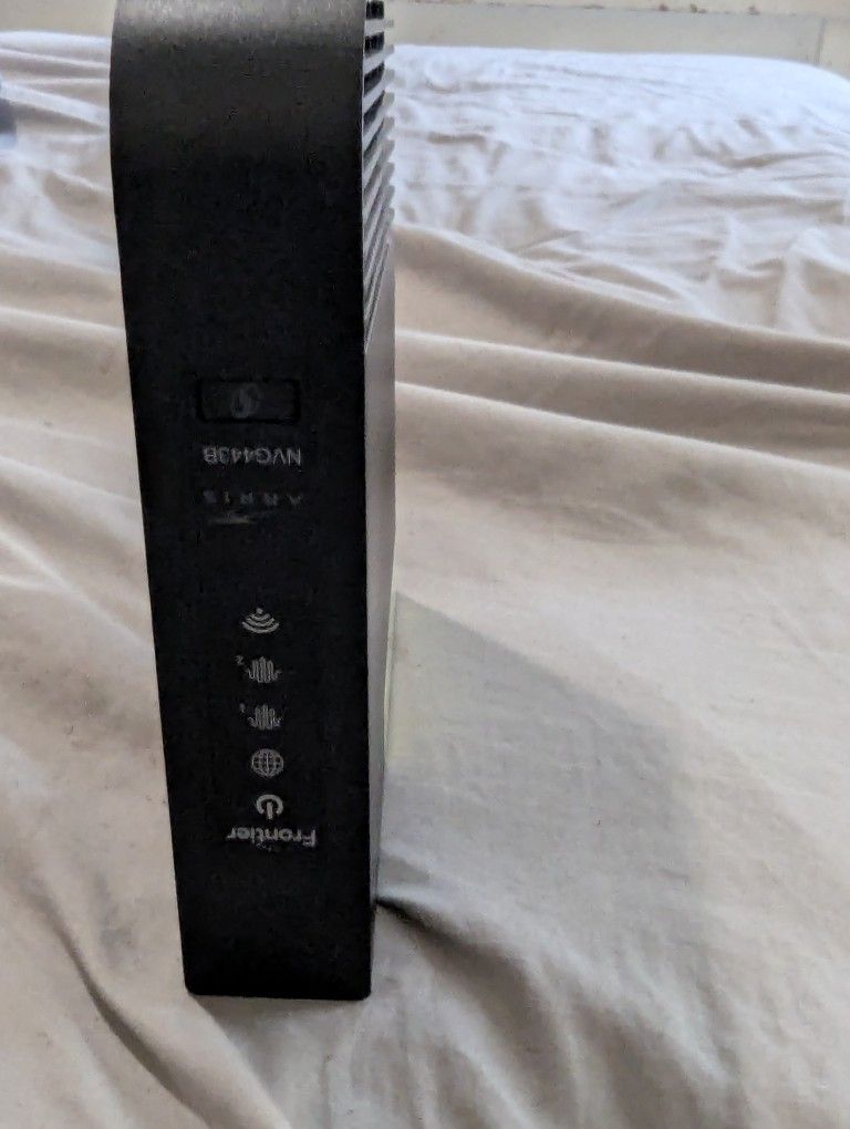 NEW ARRIS Frontier NVG443B Dual Band Wi-Fi DSL Router WITH CABLES FAST SHIP