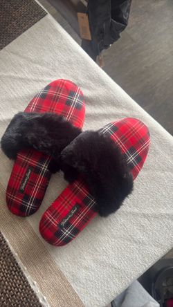 Victory secret slippers