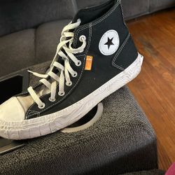 Men Converse Size 10 