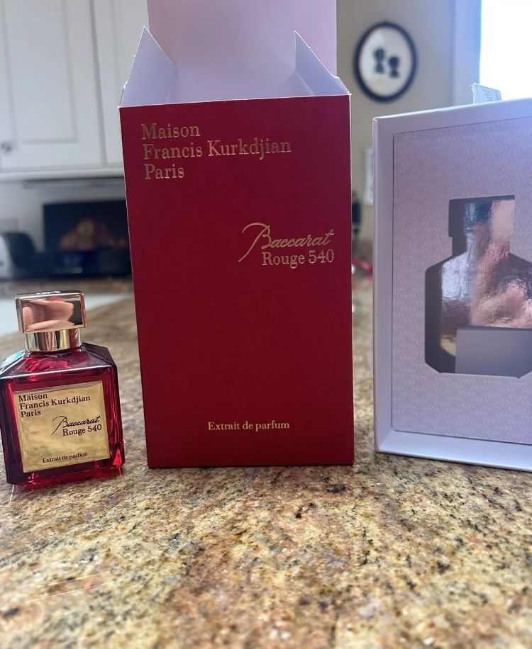 maison francis kurkdjian baccarat rouge 540