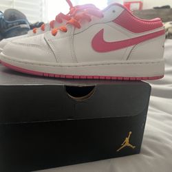 Women’s Air Jordan 1 Low 