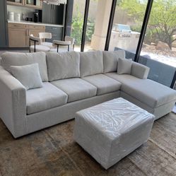 Sectional With Ottoman ¡¡BRAND NEW!!