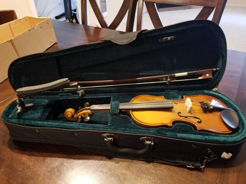 Cremona 1/8 Violin