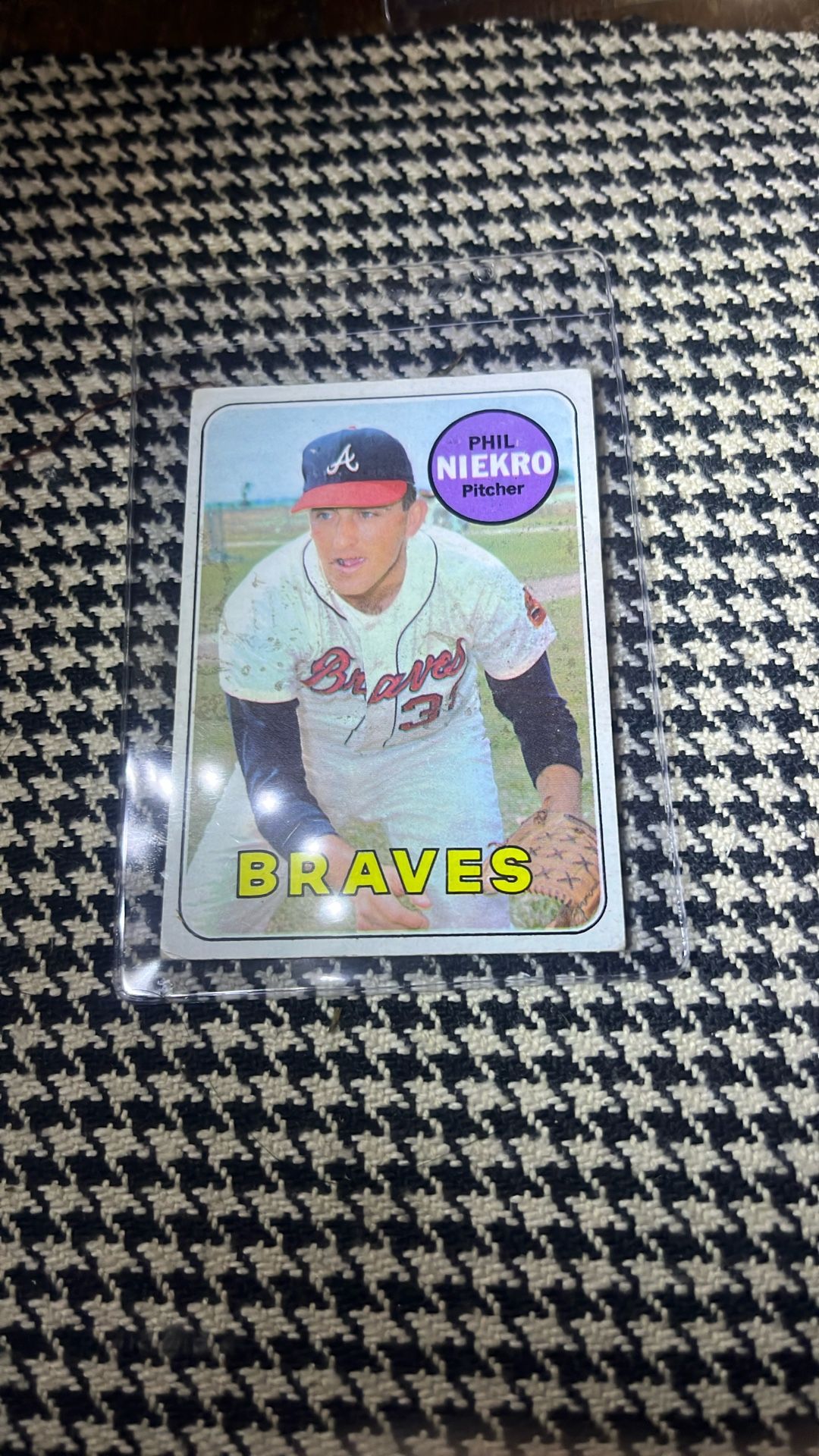 Topps Phil Niekro 1969 Baseball Card