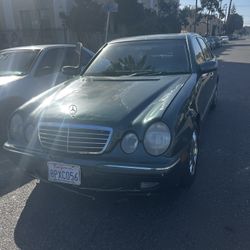 2001 Mercedes-Benz E-Class