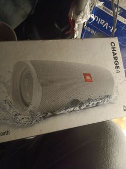 JBL CHARGE 4 PLAY&CHARGE ENDLESSLY PORTABLE WI FI  BLUETOOTH+BOX ORIGINAL