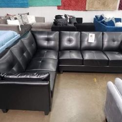 Black Sectional Sofa 