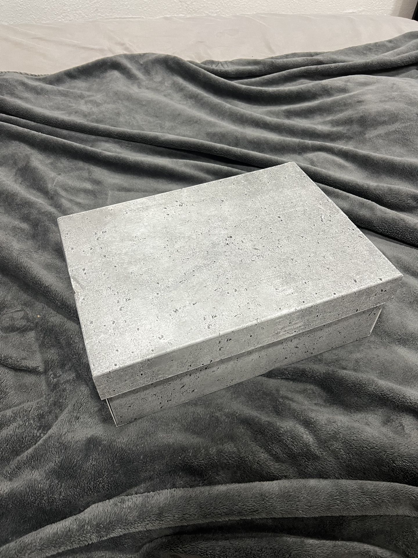 Jordan 4 Retro Wet Cements