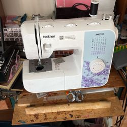 Sewing Machine 