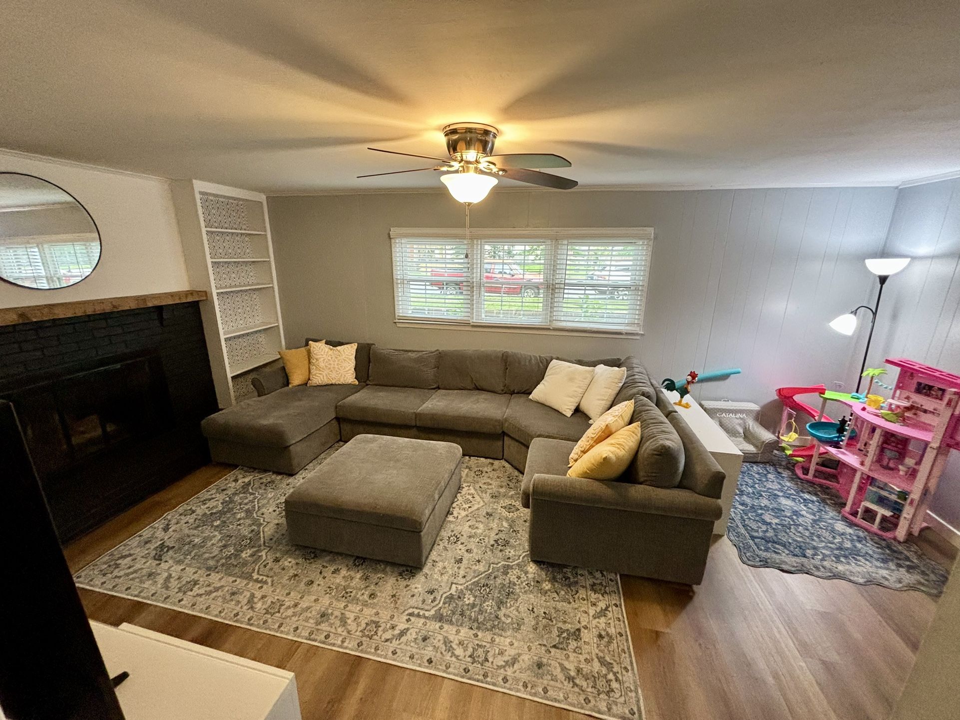 Sectional Sofa