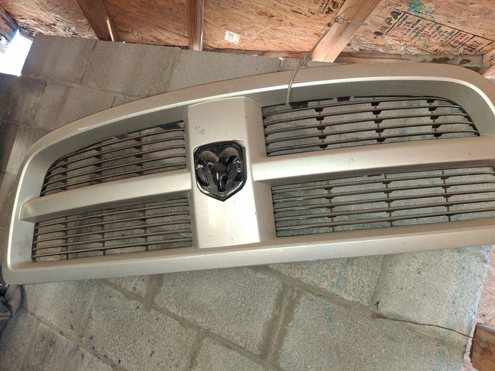 Dodge Ram Grill