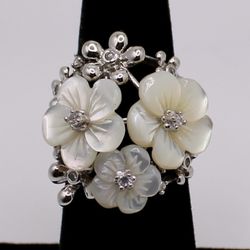 Vintage Sterling Silver Mother of Pearl and Cubic Zirconia Flower Ring Size 6