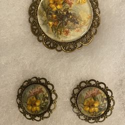 Vintage Brooch& Clip On Earrings Set - Germany