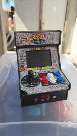 Street fighter 2 mini game