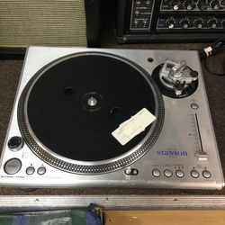 Stanton DJ Turntable 