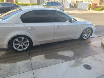 2005 BMW 545i