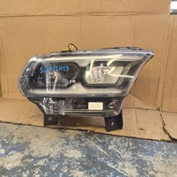 Dodge Durango 2022 2023 2024 2025 Headlight 