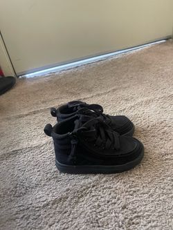 Billy zip up shoes