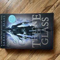 Throne Of Glass Original Cover Paperback 