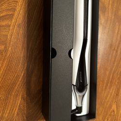 ghd white 2” straightner styler