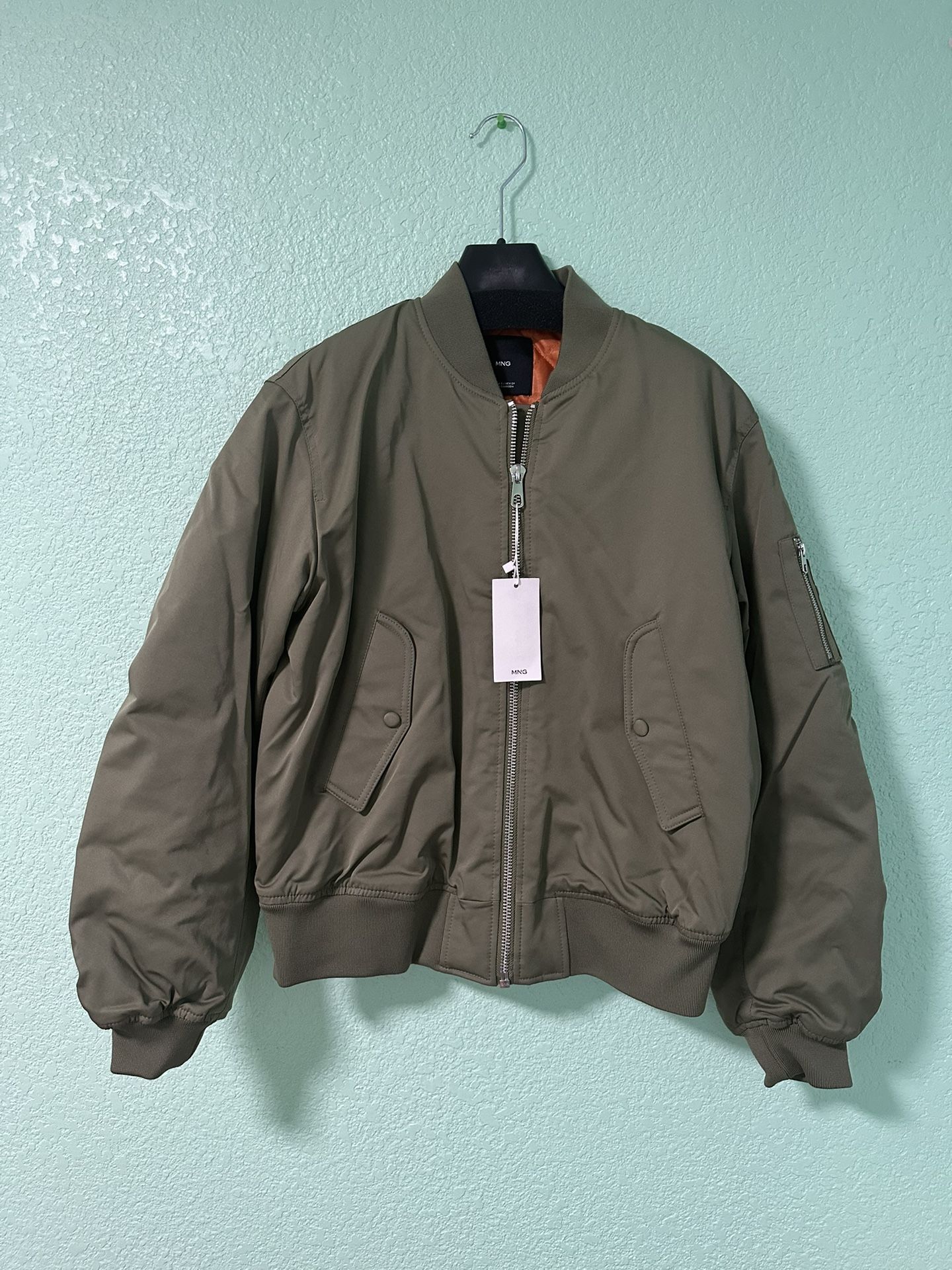 Oversized bomber jacket