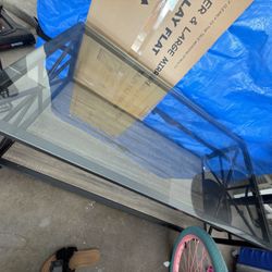 Livingroom Table 