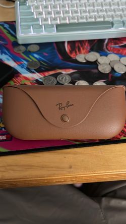 Ray-Ban meta glasses case gen 2